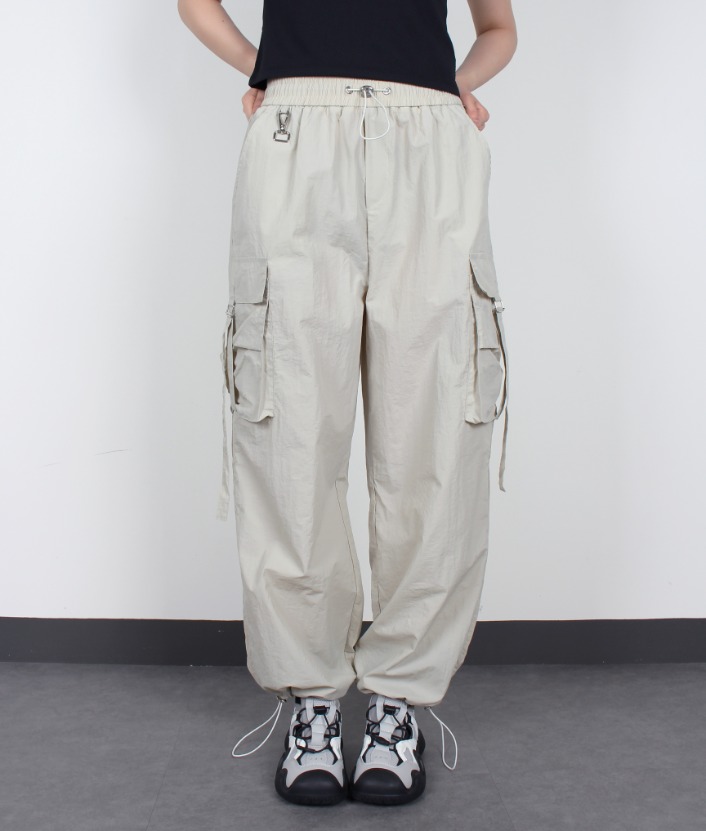 kyo D ring cargo jogger pants (beige)