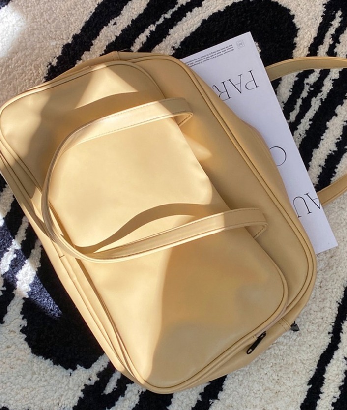 [HQ] blank big leather shoulder bag (butter)